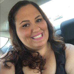 Meet your Posher, Felicia